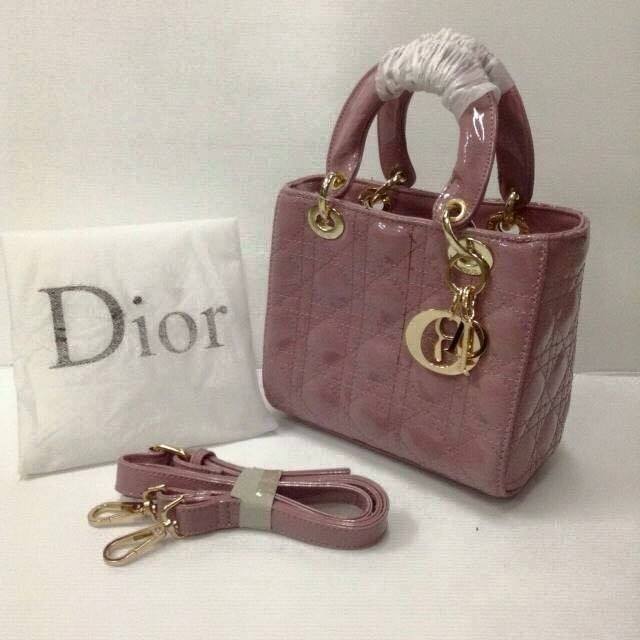 DIOR