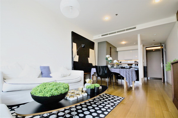 THE RIVER CONDOMINIUM