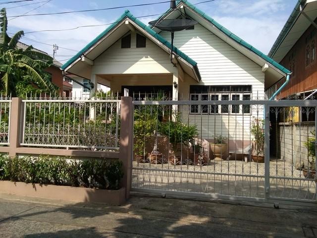 บ้านเดี่ยว ซอยวชิรธรรมสาธิต