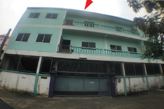 โรงงาน