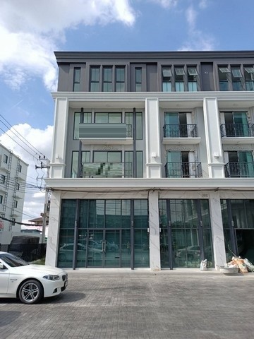 ทาวน์เฮ้าส์