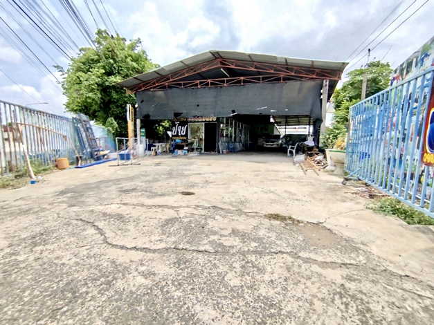 ที่ดิน