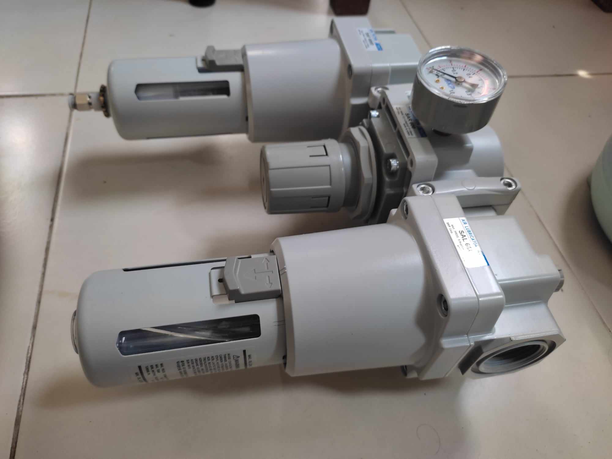 SAU400-04BDG SKP2