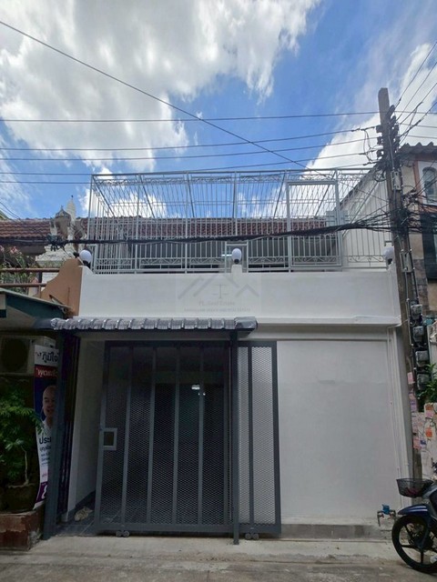 ทาวน์เฮ้าส์