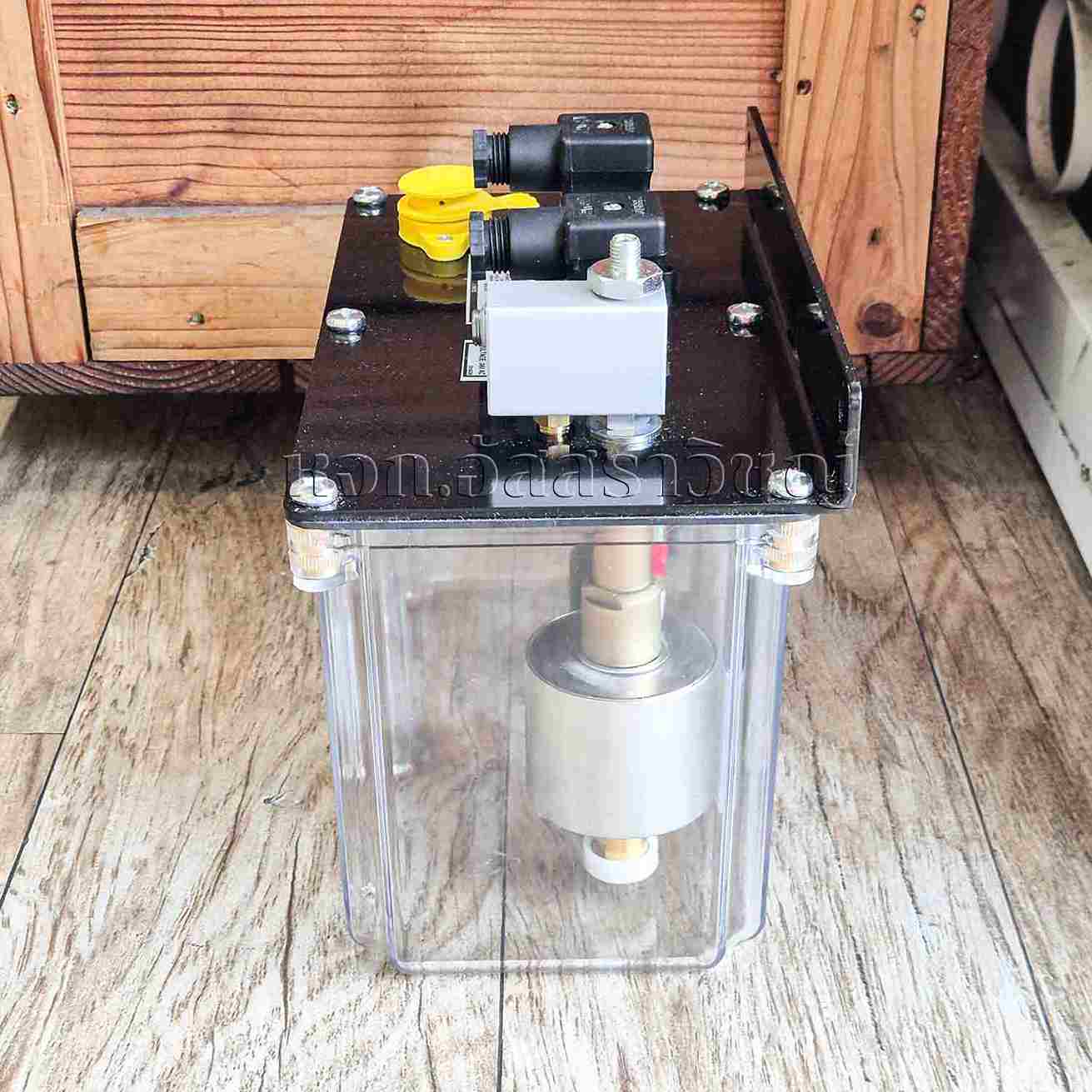 ปั้มจ่ายน้ำมันหล่อลื่น