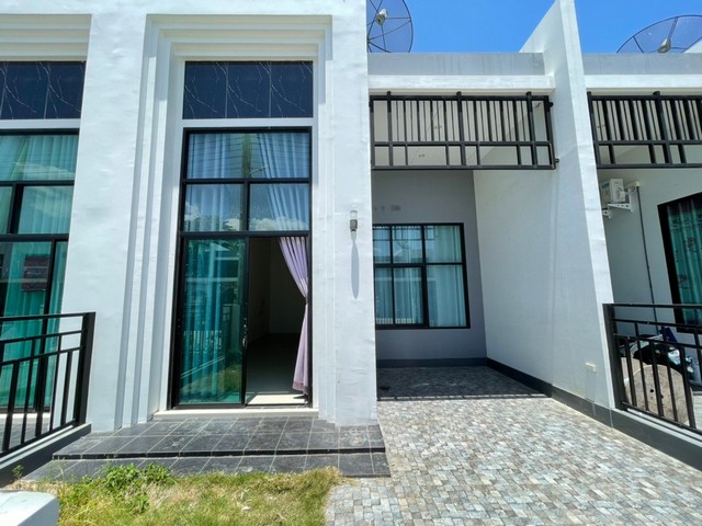 ทาวน์เฮ้าส์