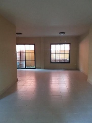 ทาวน์เฮ้าส์