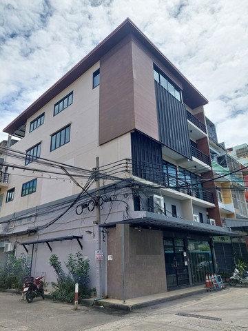 อาคารพาณิชย์