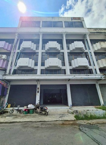 อาคารพาณิชย์