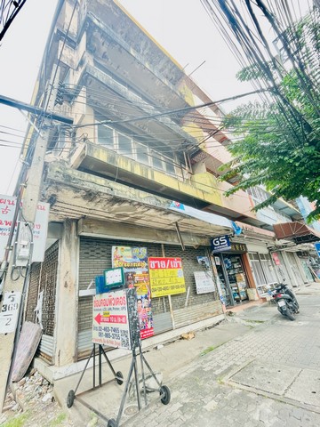 อาคารพาณิชย์