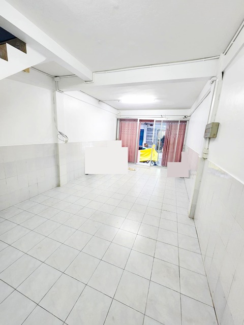 อาคารพาณิชย์