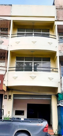 อาคารพาณิชย์