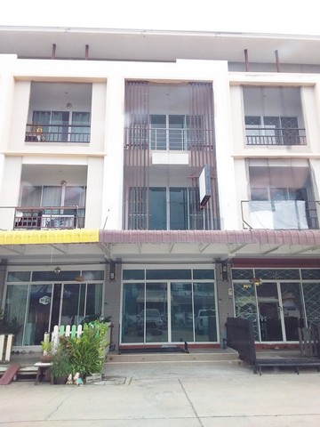 อาคารพาณิชย์