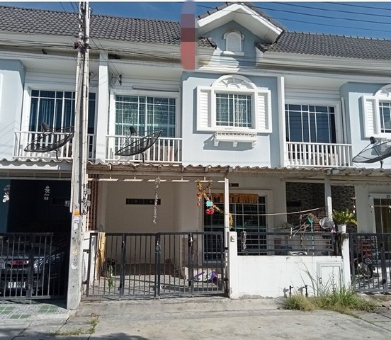 ทาวน์เฮ้าส์