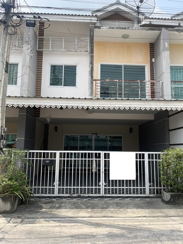 ทาวน์เฮ้าส์