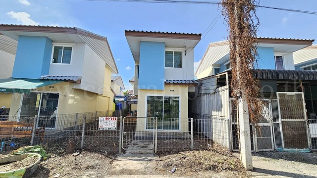 ทาวน์เฮ้าส์