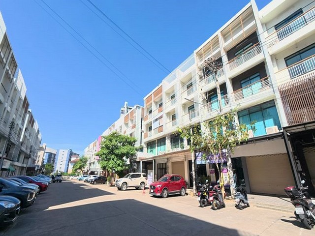 อาคารพาณิชย์