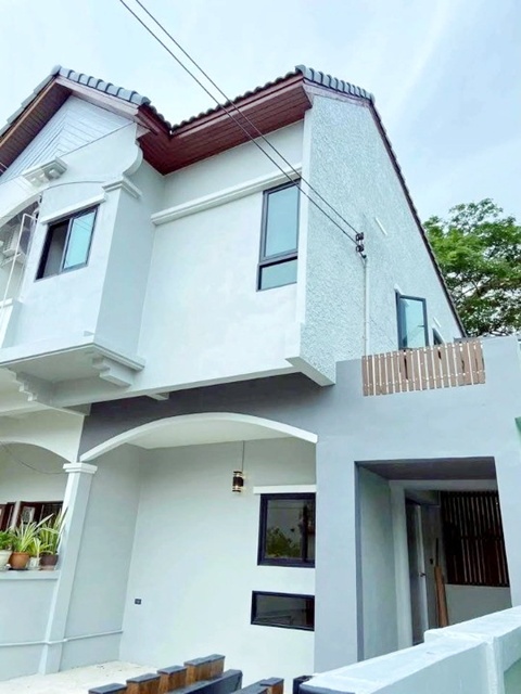 ทาวน์เฮ้าส์