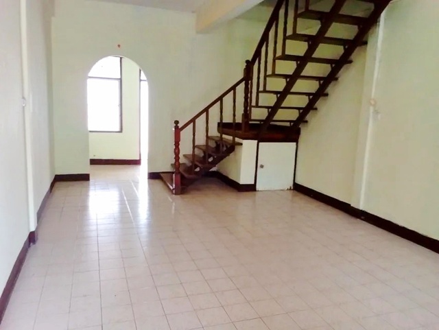 ทาวน์เฮ้าส์