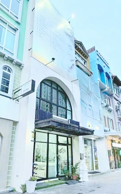 อาคารพาณิชย์