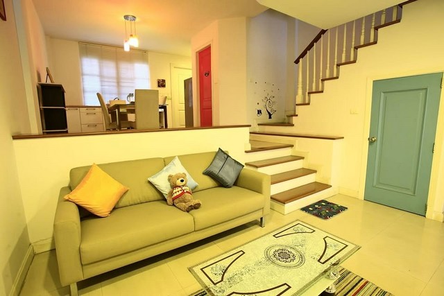 ทาวน์เฮ้าส์