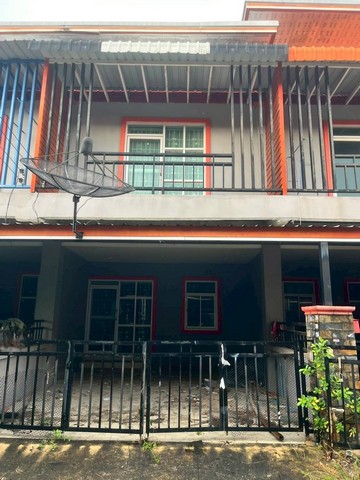 ทาวน์เฮ้าส์