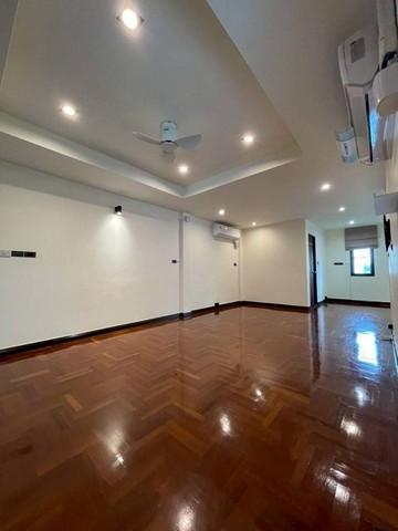 ทาวน์เฮ้าส์