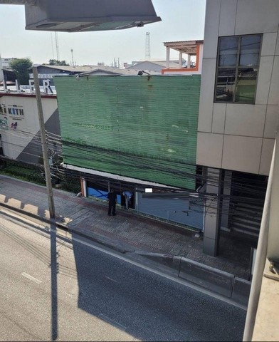 อาคารพาณิชย์