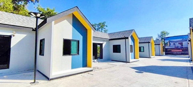 ทาวน์เฮ้าส์