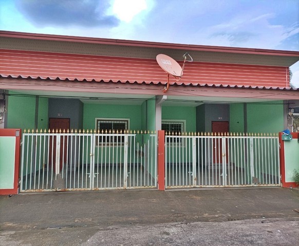 ทาวน์เฮ้าส์