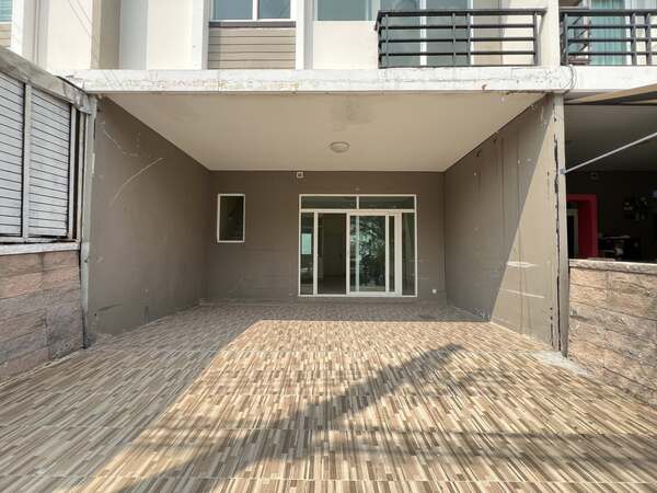 ทาวน์เฮ้าส์