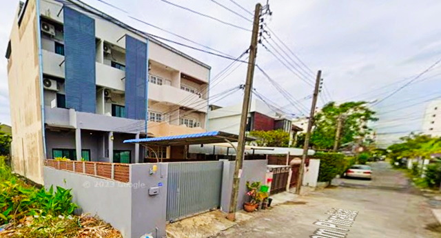 ทาวน์เฮ้าส์