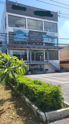 อาคารพาณิชย์