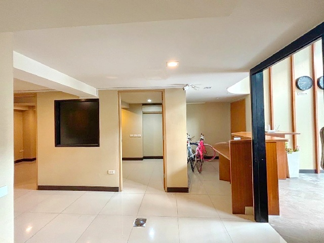 อาคารพาณิชย์