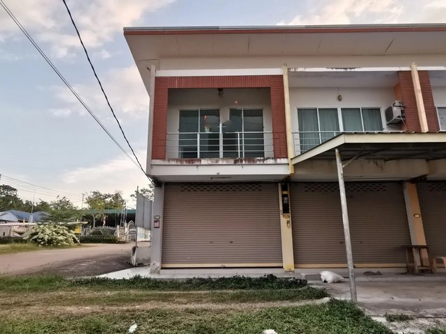 อาคารพาณิชย์