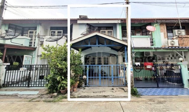 ทาวน์เฮ้าส์