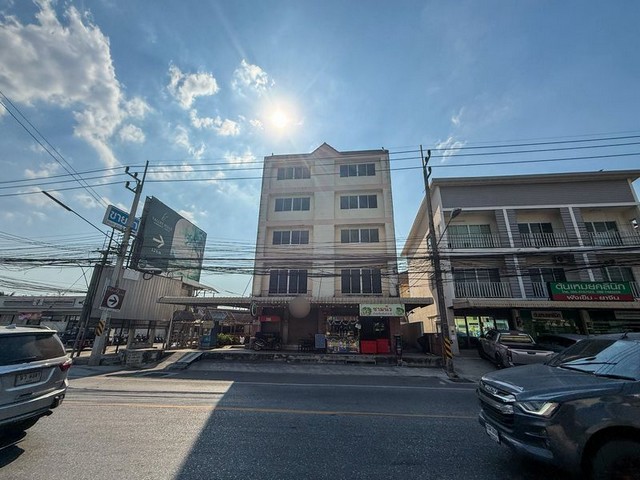 อาคารพาณิชย์