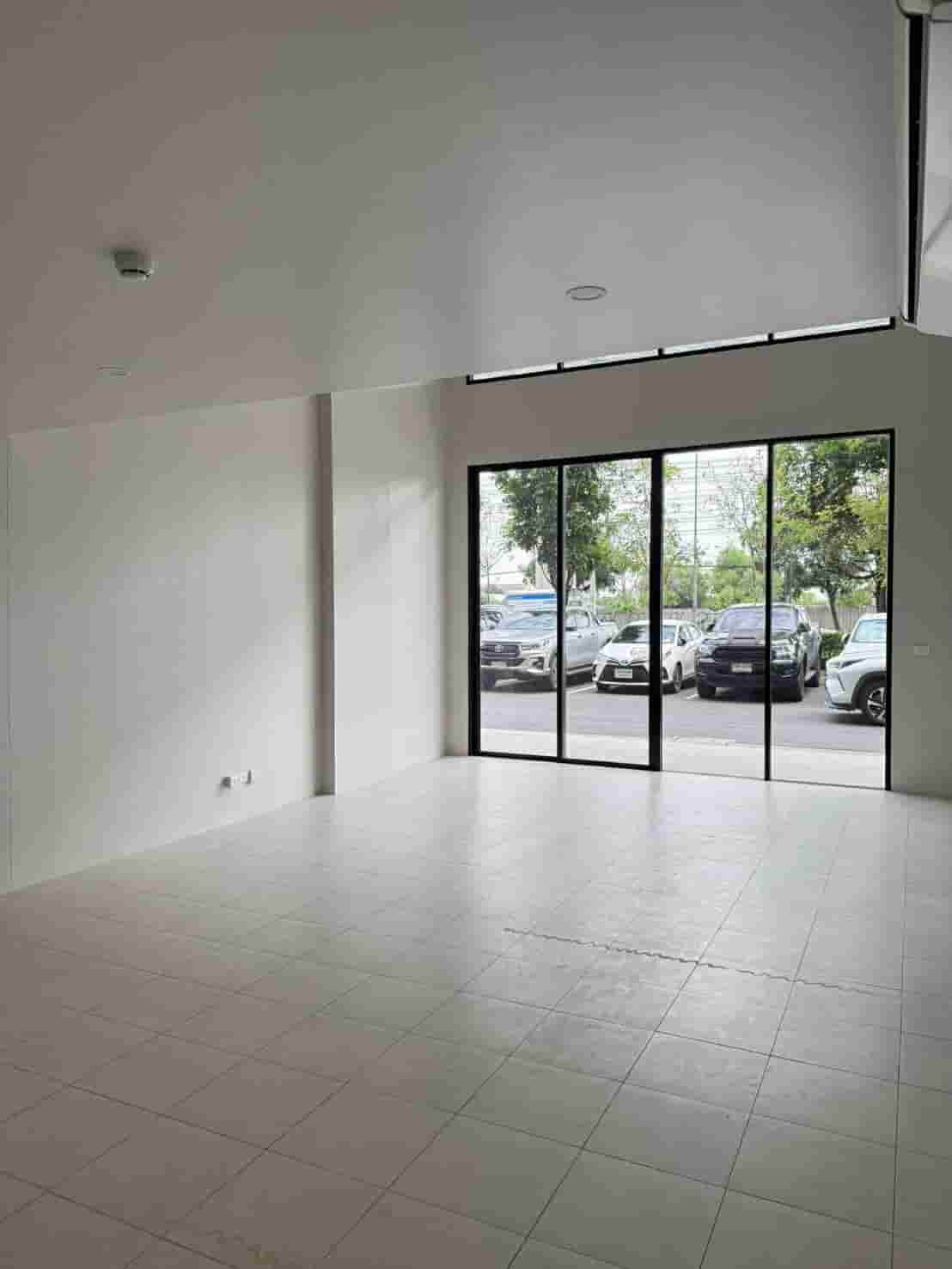 ต.คูคต อ.ลำลูกกา จ.ปทุมธานี 12