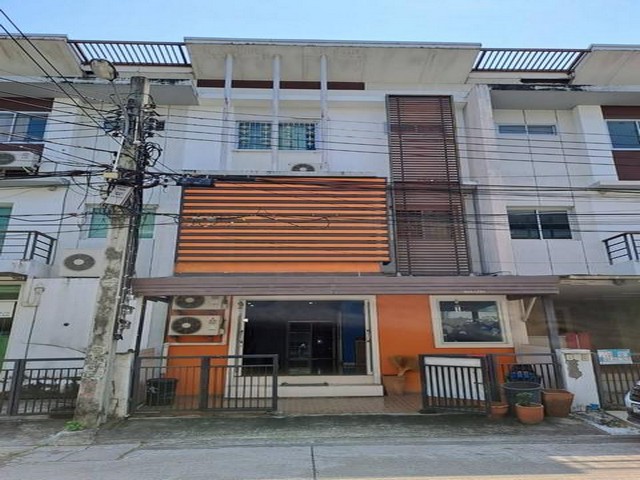 ทาวน์เฮ้าส์